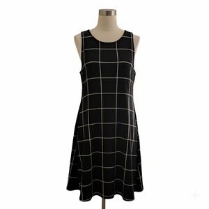 Black and White Grid Pattern With Lace Back Panel Dress XL (Juniors)